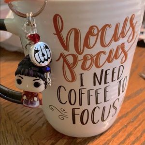 ❌SOLD❌Mary Sanderson keychain